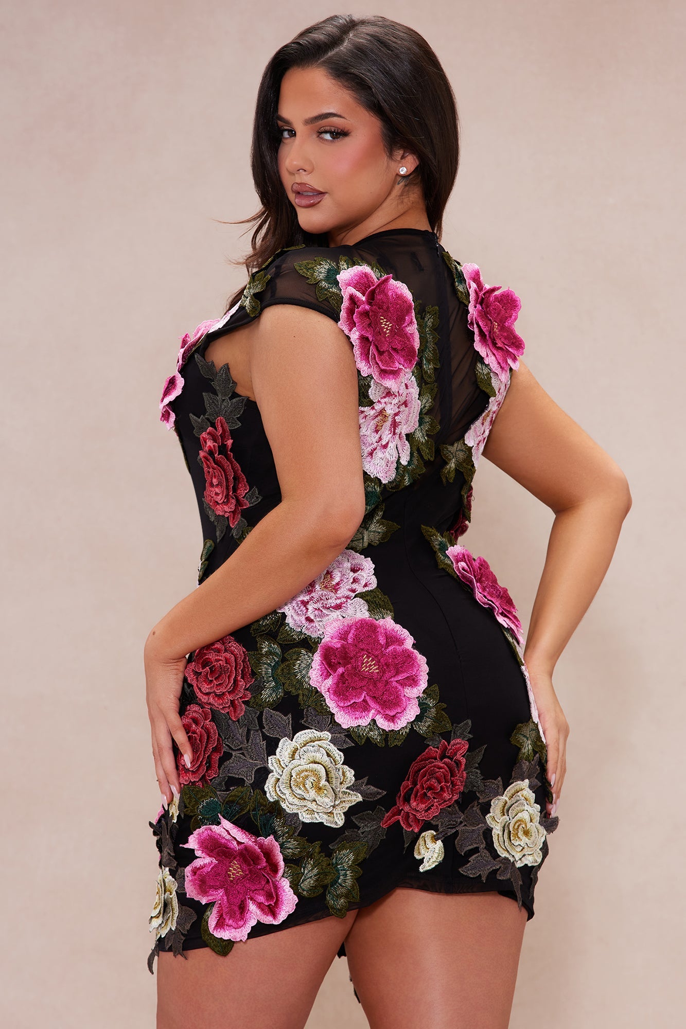 Robe Mini en Tulle Brodé - Noir/combo