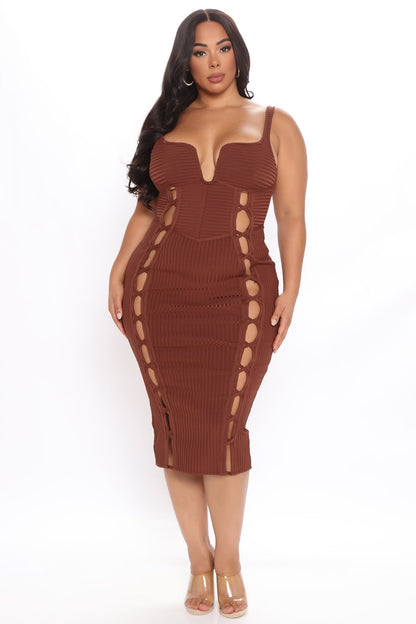 Robe Midi Bandage No Cuts Given - Marron