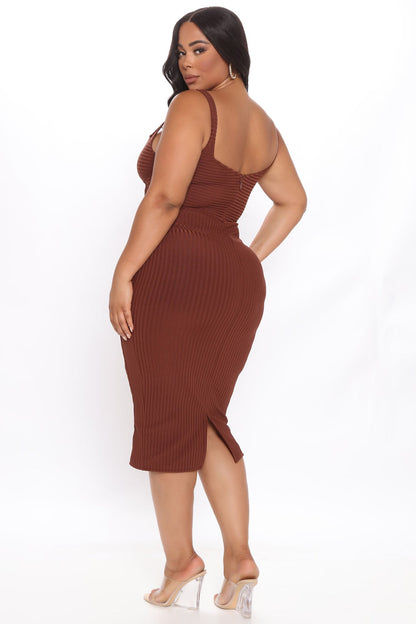 Robe Midi Bandage No Cuts Given - Marron