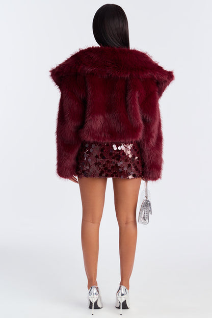 Manteau Court en Fourrure Synthétique Chloe - Vin