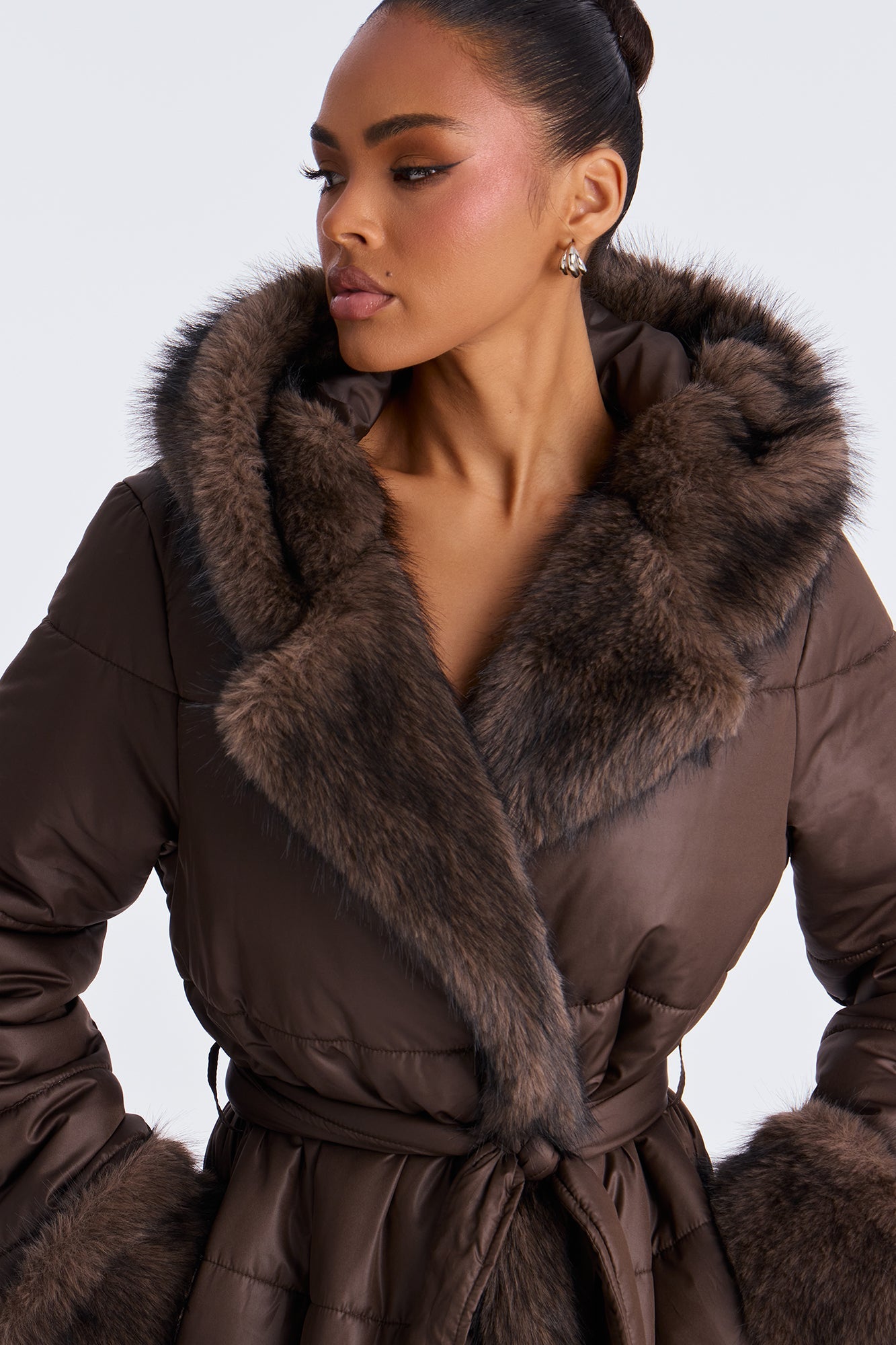 Veste Puffer avec Bordure en Fourrure - Chocolat