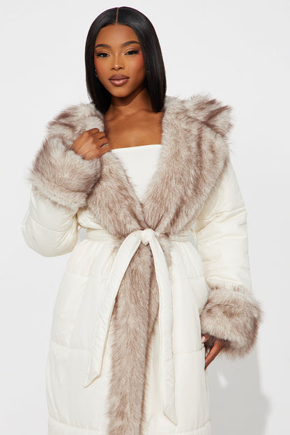 Veste Puffer avec Détail en Fourrure - Ivoire