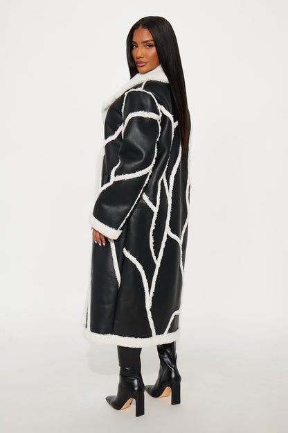 Manteau Trench Chic en Cuir Synthétique - Noir