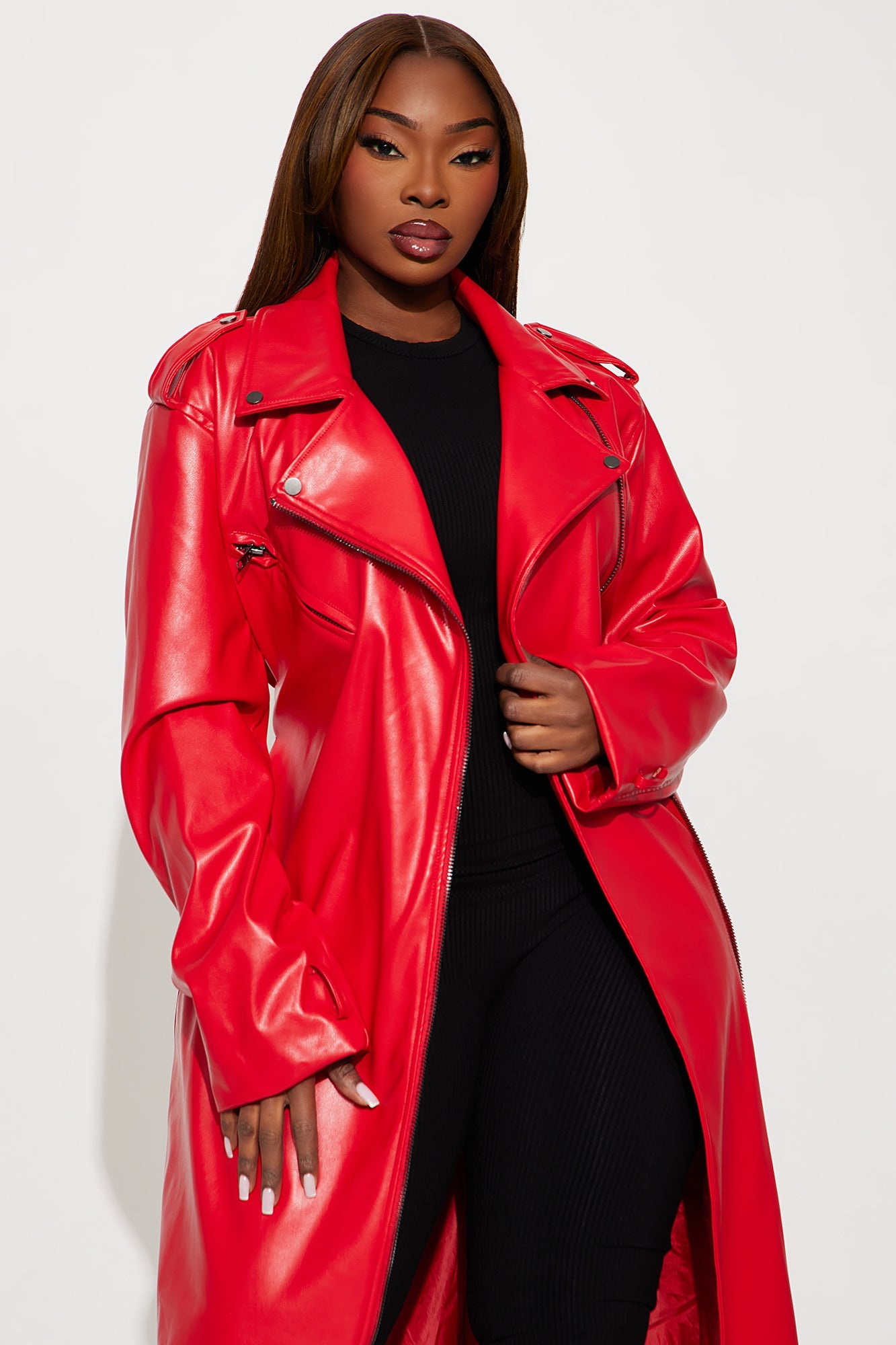 Manteau en Similicuir Rouge pour Conduites Nocturnes