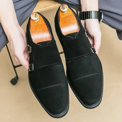 La Chaussure Monk Strap en Daim