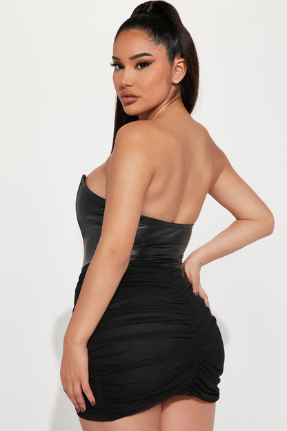 Robe Mini Corset Mila - Noir