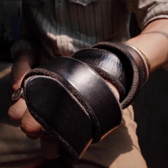 Ceinture en Cuir Pleine Fleur Ironhide