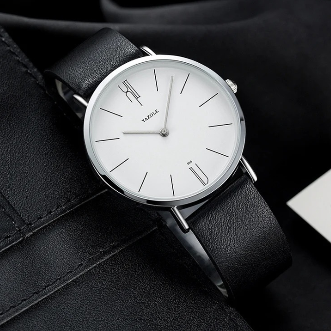 La Montre en Cuir de Vachette Sterling