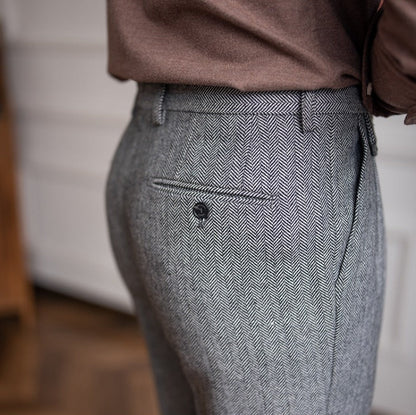 Pantalon de costume en mélange de laine Herringbone "Winchester"