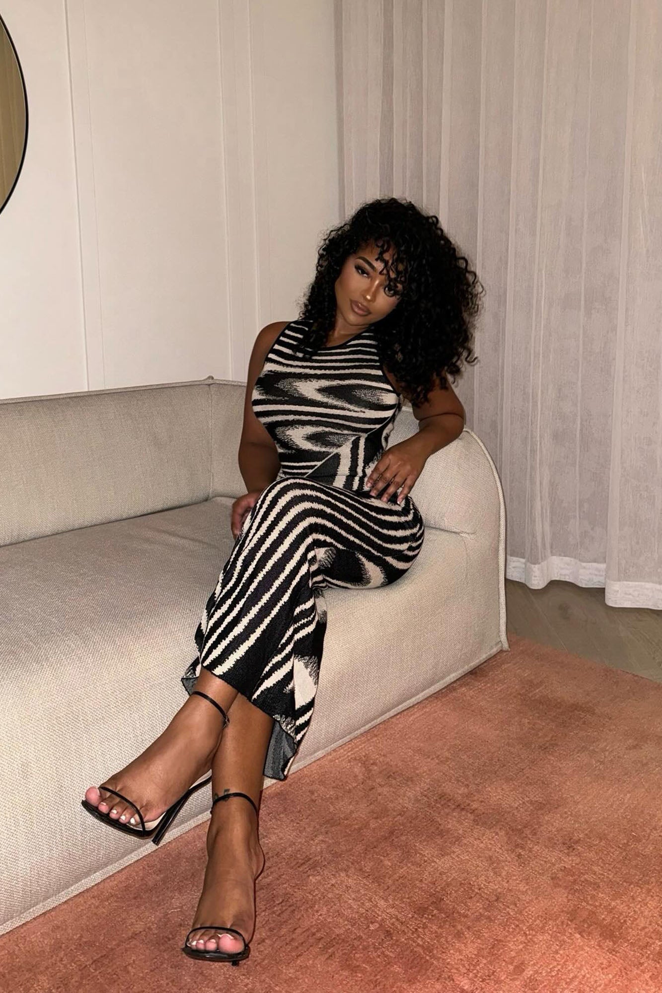 Robe Maxi Pull Kira - Noir/Blanc