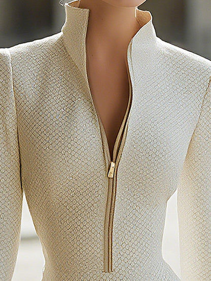 Tara - Robe Mini en Cuir Zippée Texturée en Forme de Sablier