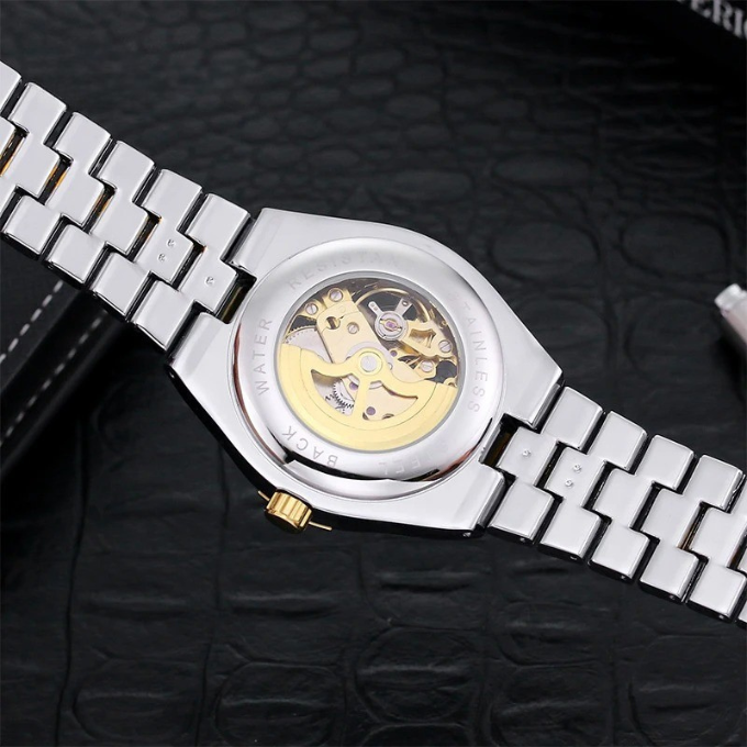 La Monarch Automatique