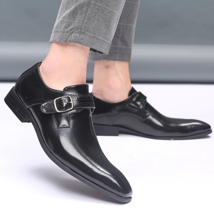 Les Chaussures en Cuir Solaris