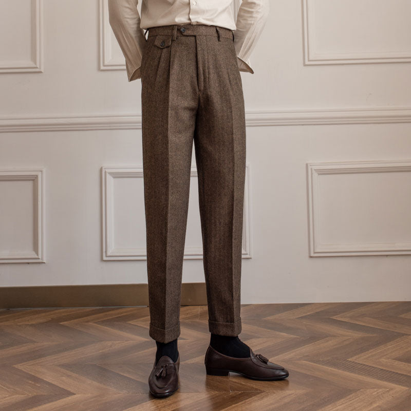 Pantalon de costume en mélange de laine Herringbone "Winchester"