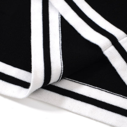 Pull en tricot rétro pour hommes – Noir vintage avec bordure rayée blanche