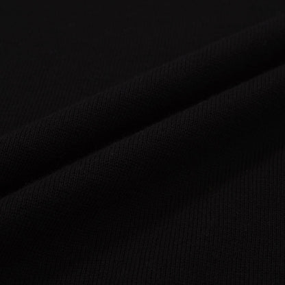 Pull en tricot rétro pour hommes – Noir vintage avec bordure rayée blanche