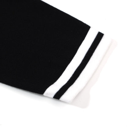 Pull en tricot rétro pour hommes – Noir vintage avec bordure rayée blanche