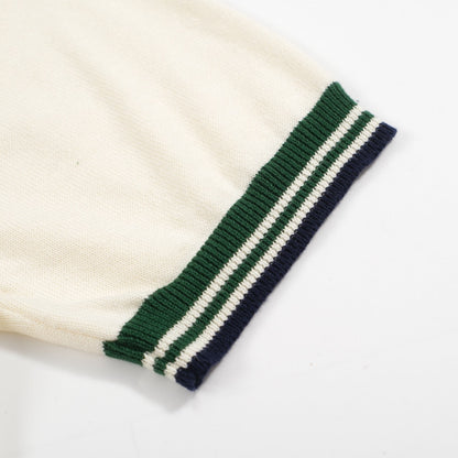 Polo Tricot Vintage pour Hommes des Années 1970 – Crème Rétro avec Col et Bordures Rayées Vertes
