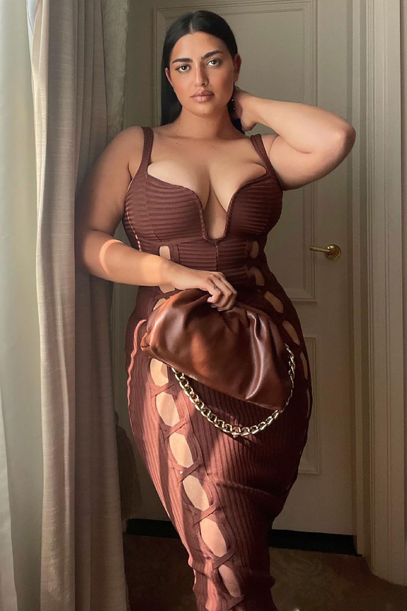 Robe Midi Bandage No Cuts Given - Marron