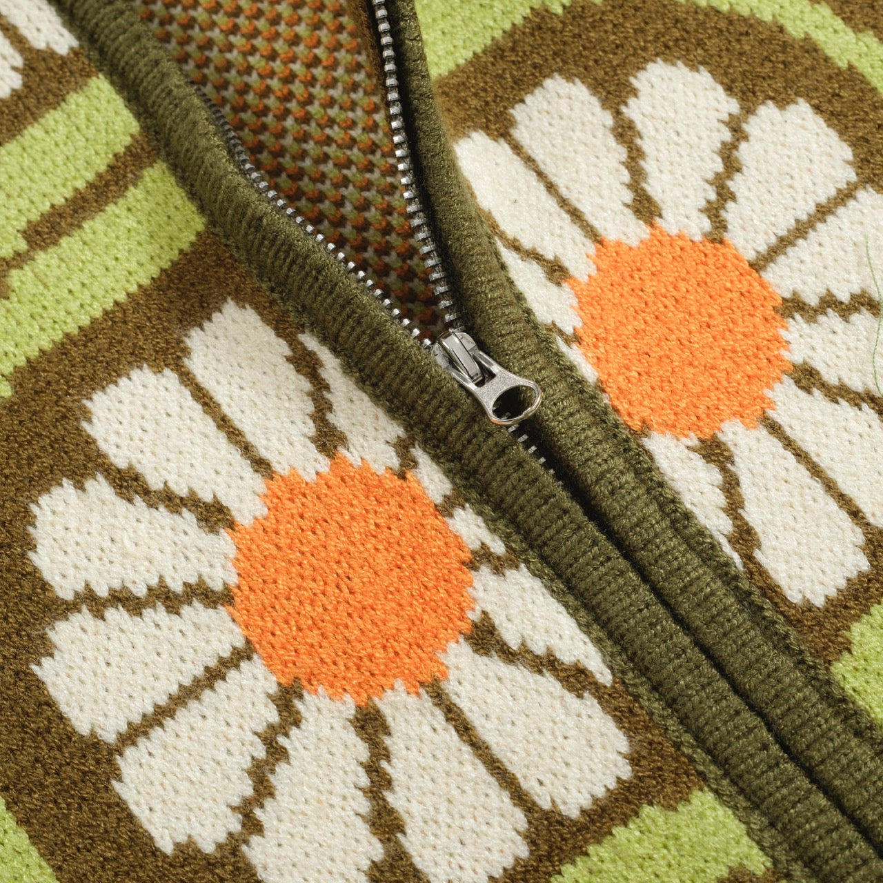 Cardigan tricoté zippé vert olive pour homme