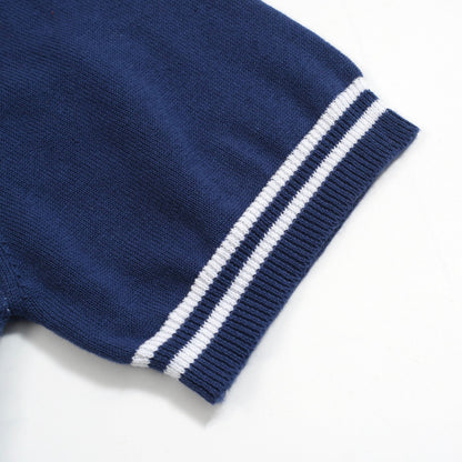 Polo Tricoté Rétro pour Hommes – Bleu Vintage & Blanc Géométrique Boutonné