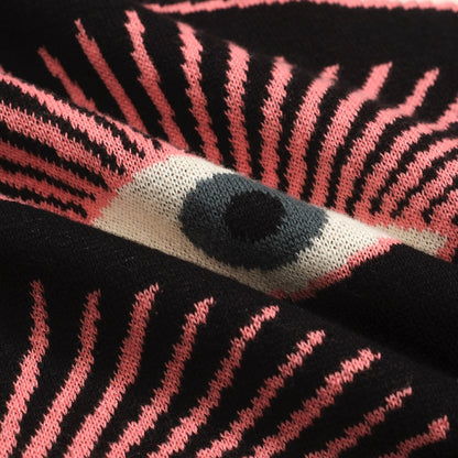 Chemise Tricotée Psychedelique pour Hommes – Chemise Noire à Boutons avec Imprimé Graphique Tout-Voyant - conçue par Carrie Cantwell