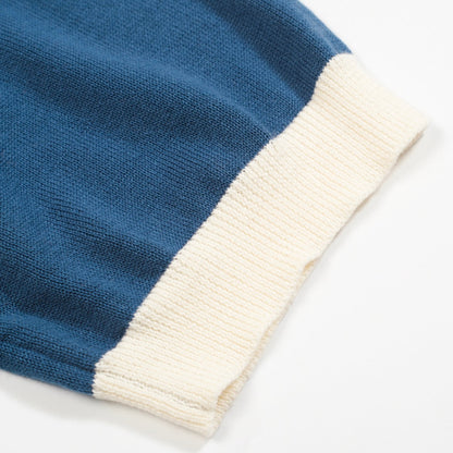 T-shirt en tricot bleu pour hommes - Conçu par Lim Heng Swee