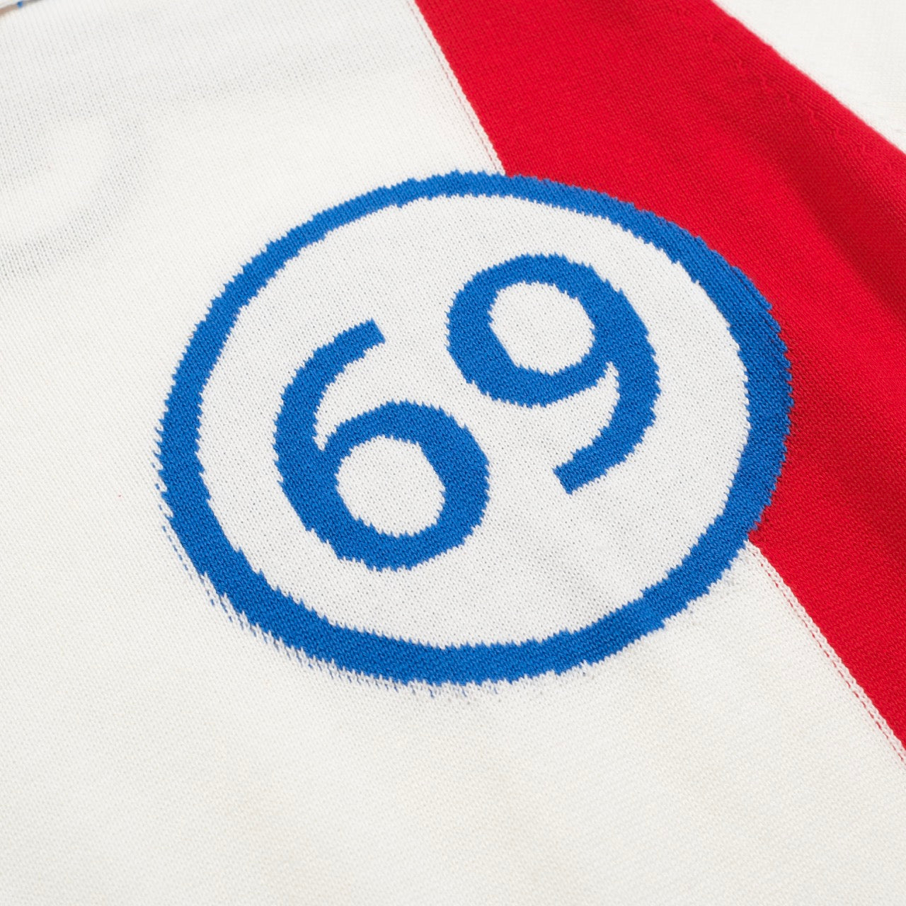 Polo tricoté vintage 69V blanc pour hommes