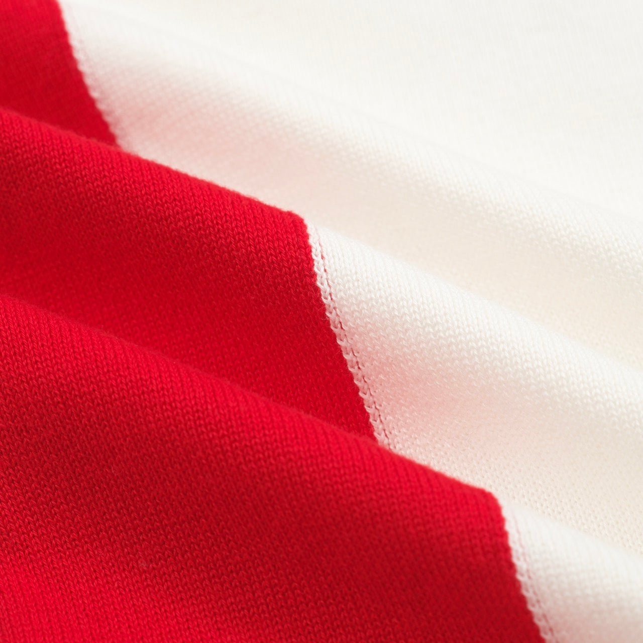 Polo tricoté vintage 69V blanc pour hommes