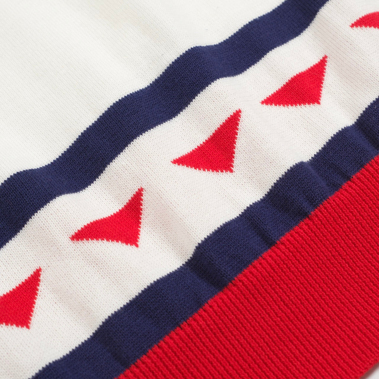 Polo tricoté vintage à col en V pour hommes