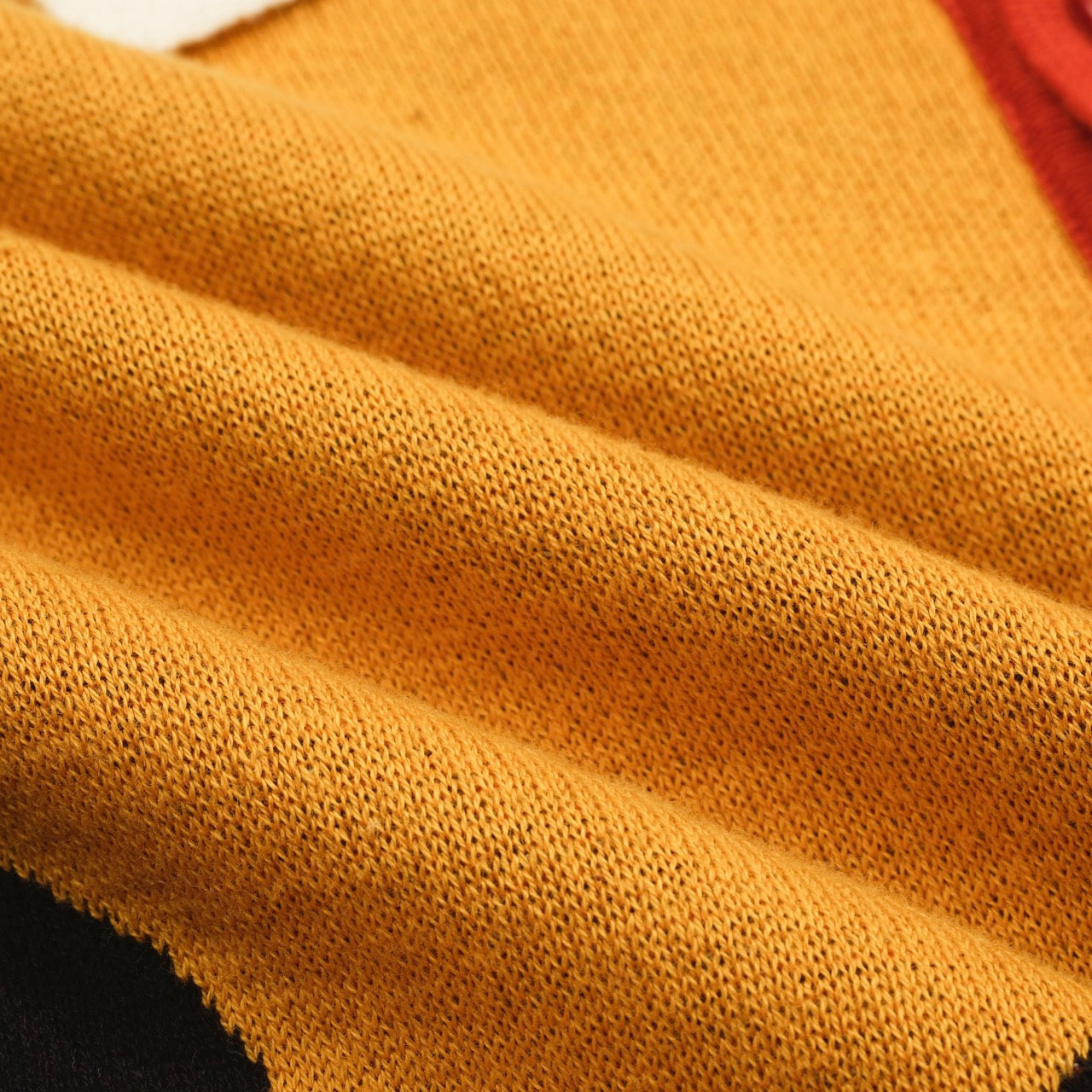 Polo vintage en jacquard jaune tigre pour homme