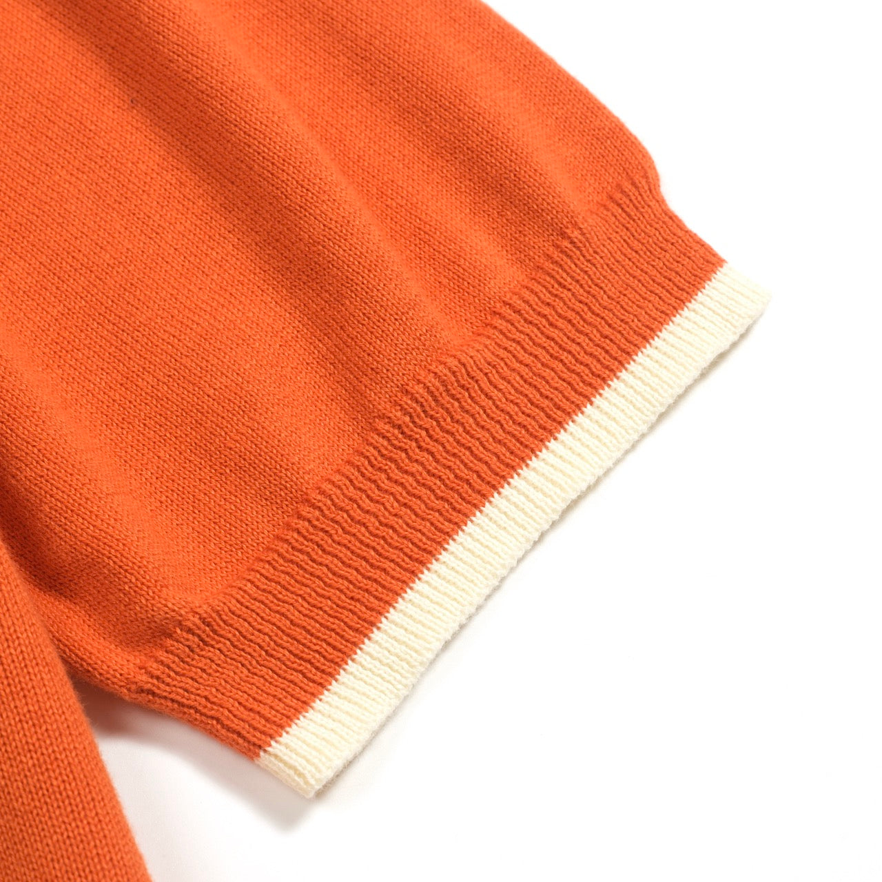 Polo en tricot vintage jacquard orange pour homme