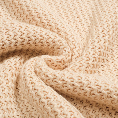 Polo tricoté décontracté à col en V pour hommes en abricot