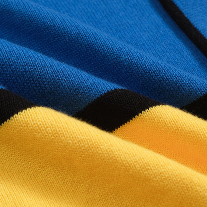 Cardigan tricoté rétro coloré pour hommes en bleu