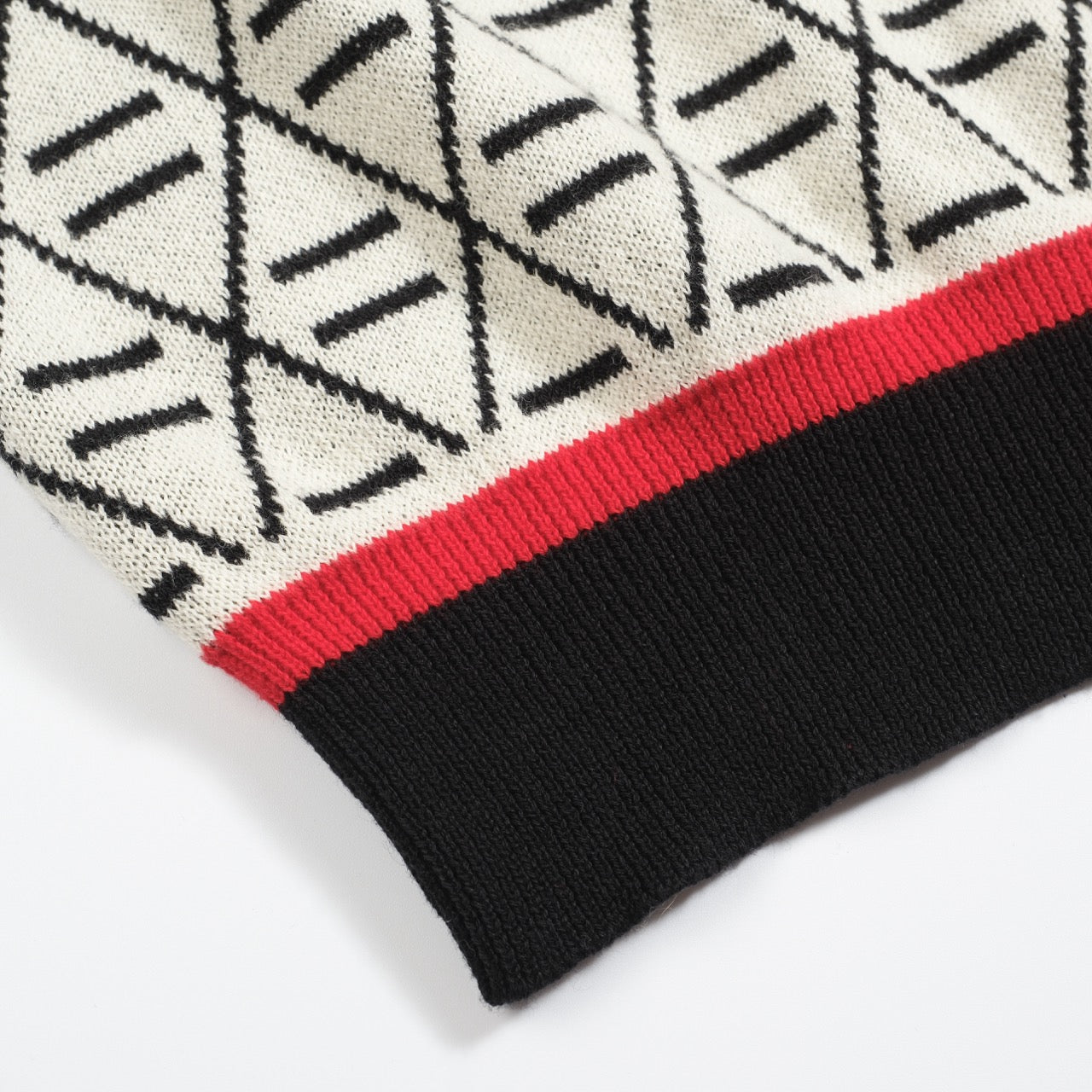 Polo en tricot noir jacquard brodé pour homme