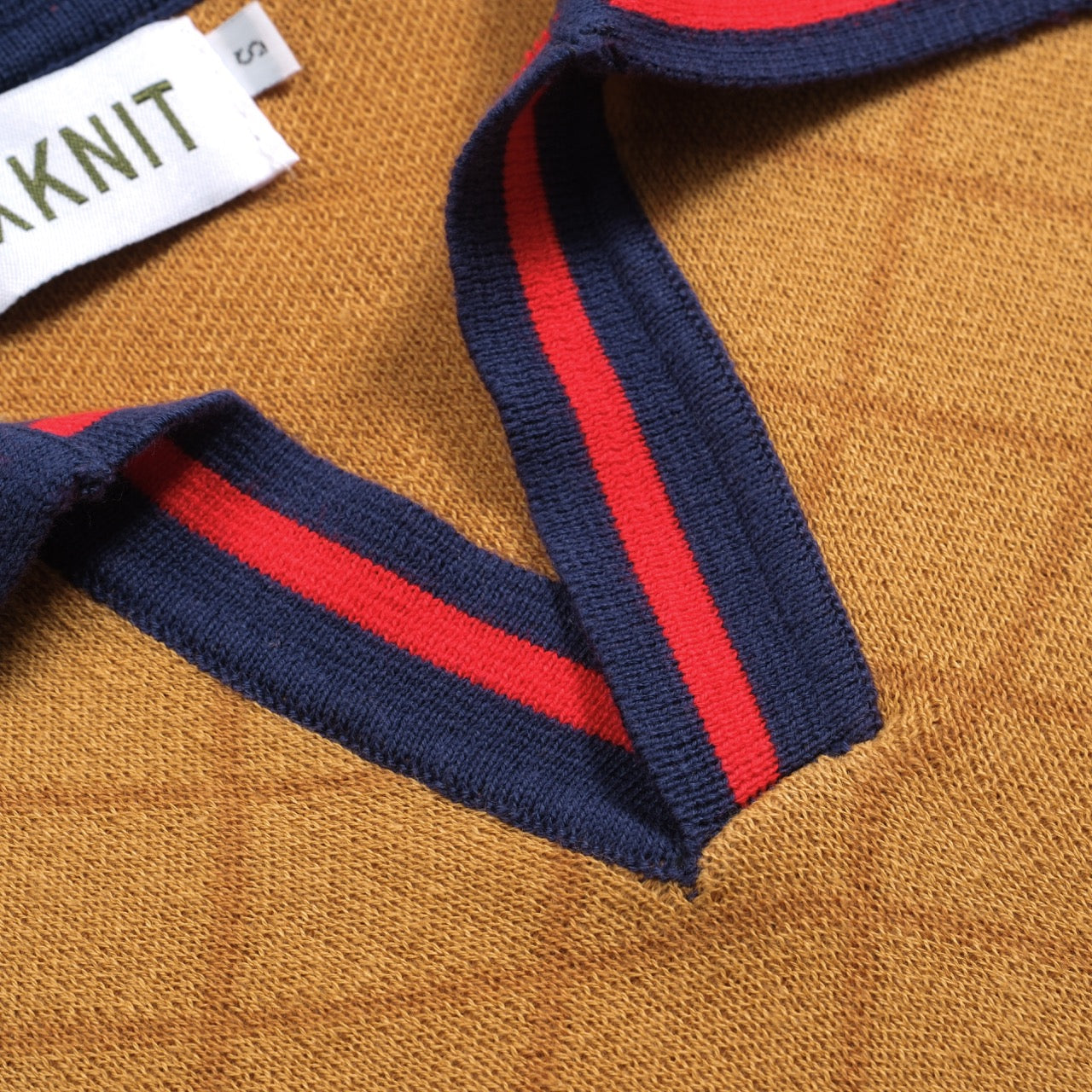 Polo rétro street en jacquard kaki pour homme