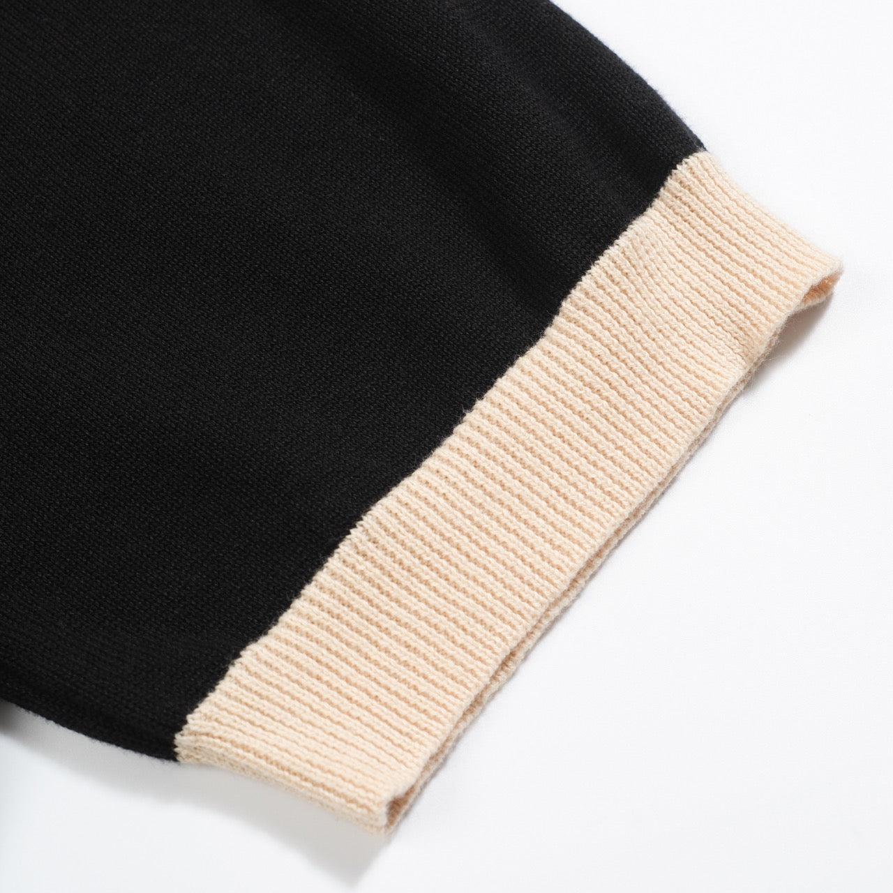 Polo jacquard vintage noir pour hommes 1977