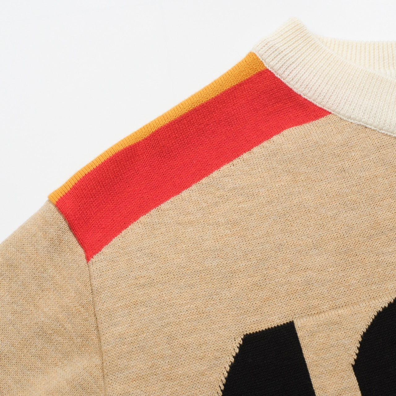 T-shirt vintage en jacquard tricoté kaki pour homme avec fil doré 1971