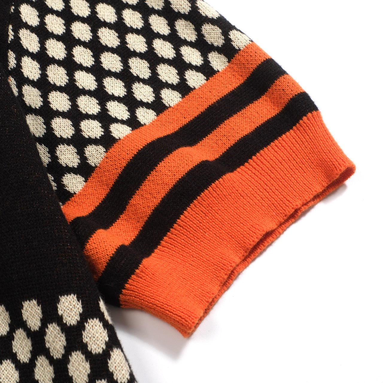 T-shirt en V tricoté jacquard rétro pour hommes