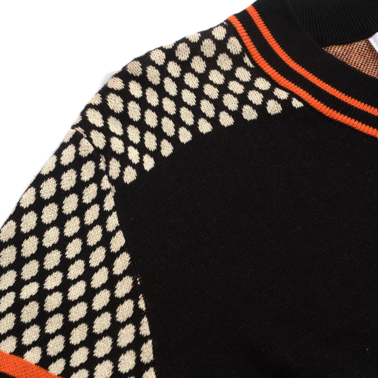 T-shirt en V tricoté jacquard rétro pour hommes