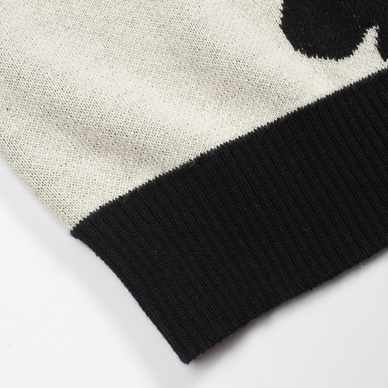 Cardigan vintage tricoté noir à fleurs pour hommes