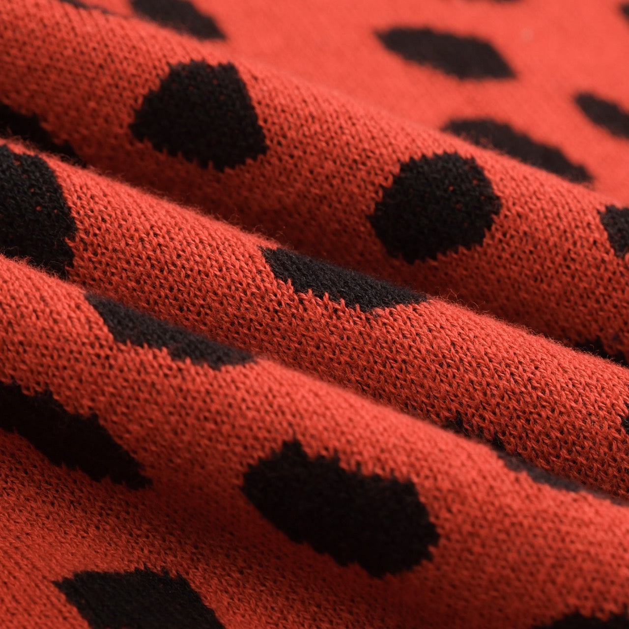 Pull jacquard vintage léopard rouge pour hommes