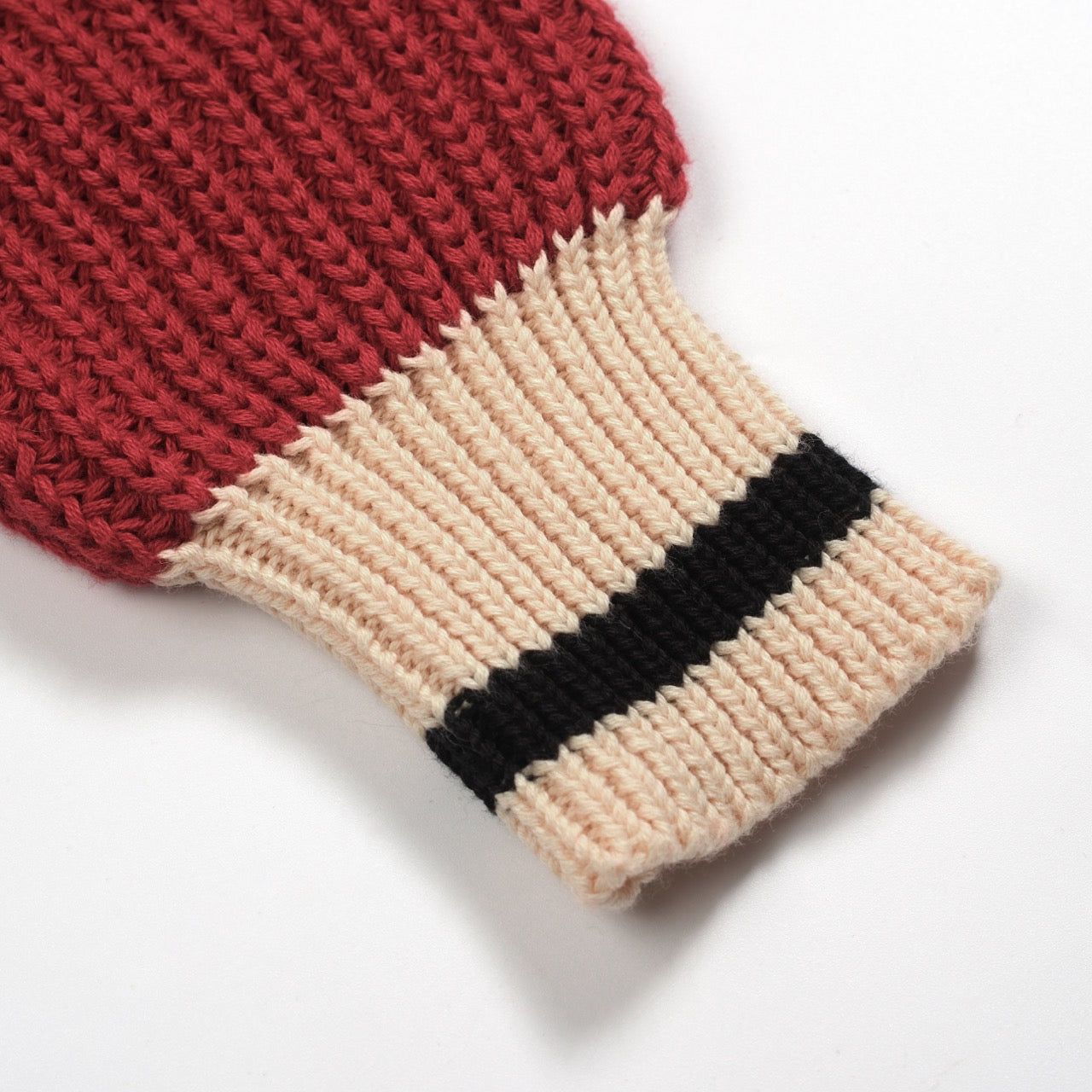 Pull vintage tricoté rouge décontracté pour homme