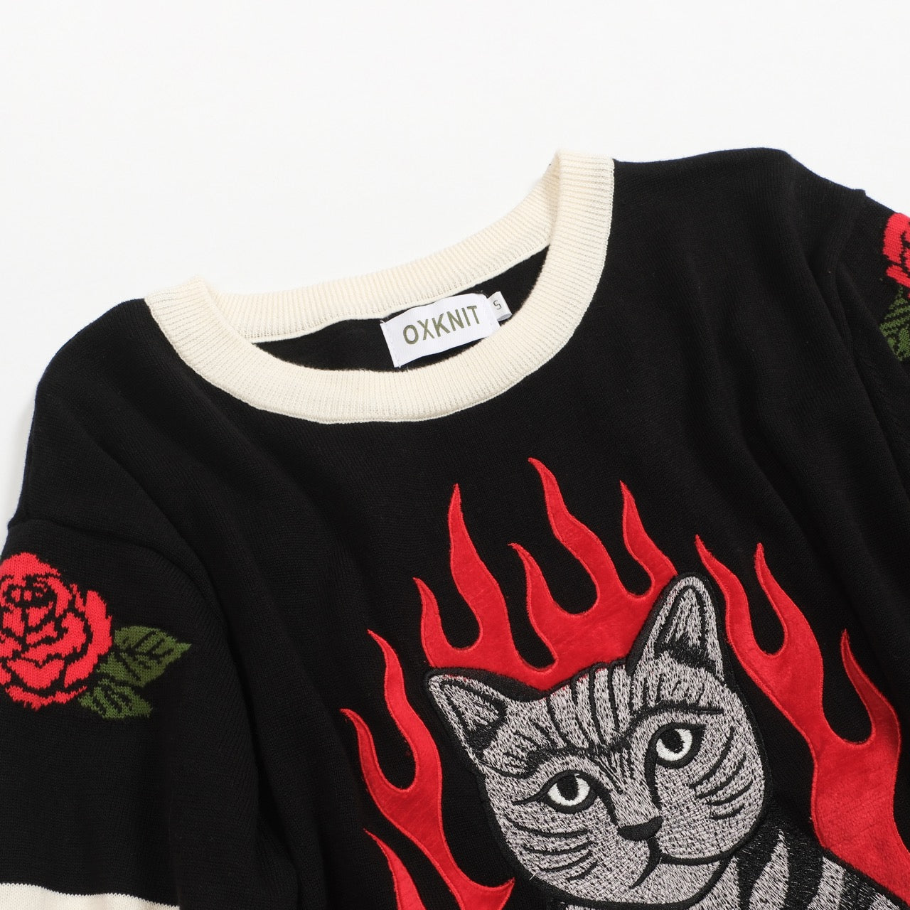 T-shirt en tricot jacquard Flamme de chat pour hommes, brodé en rose