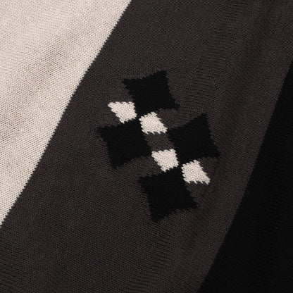 Chemise Boutonnée Tricotée Noire et Grise pour Hommes des Années 60 – Détail en Diamant sur la Poitrine
