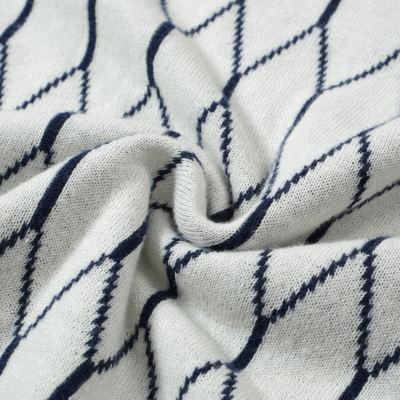 Polo en Tricot Géométrique Mod des Années 60 pour Hommes – Motif Diamant Rétro avec Bordure Marine