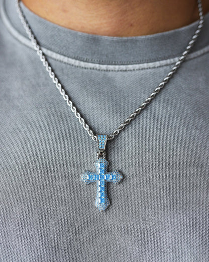 PENDENTIF CROIX BLEUE.
