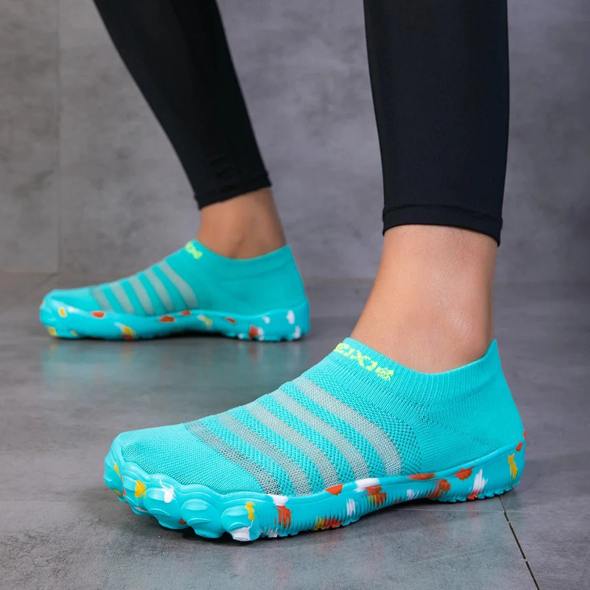 Chaussures Aqua Unisexe Noires à Séchage Rapide pour la Plage et le Sport