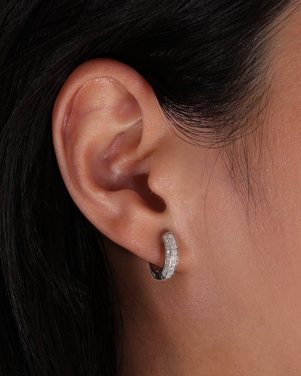 BOUCLES D'OREILLES FROSTIES.