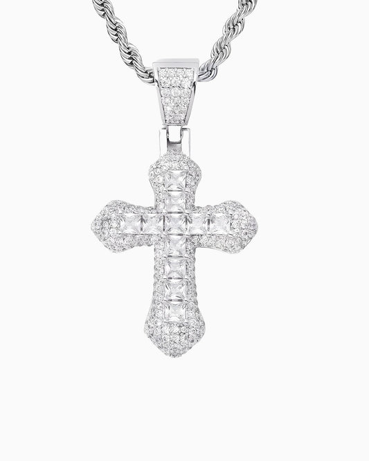 PENDENTIF CROIX FROIDE.